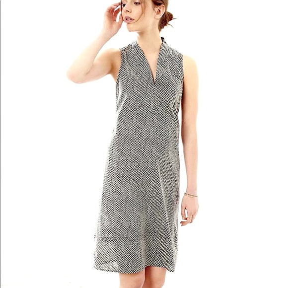 Eileen Fisher Dresses & Skirts - Eileen Fisher Cotton V Neck Shift Dress Black Dots | M